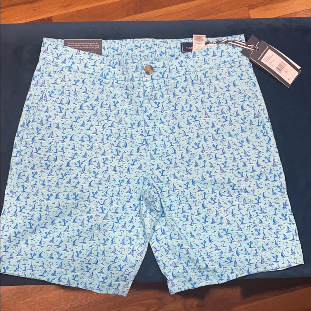 Vineyard vines Shorts